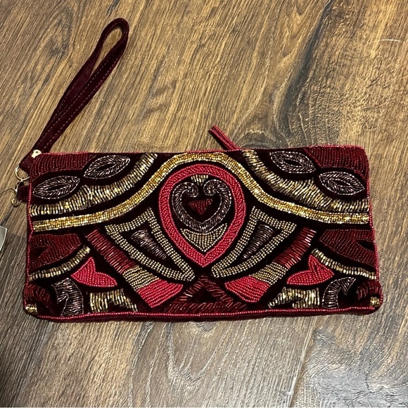 Chico’s New beaded beauty maroon party clutch - Picture 3 of 10